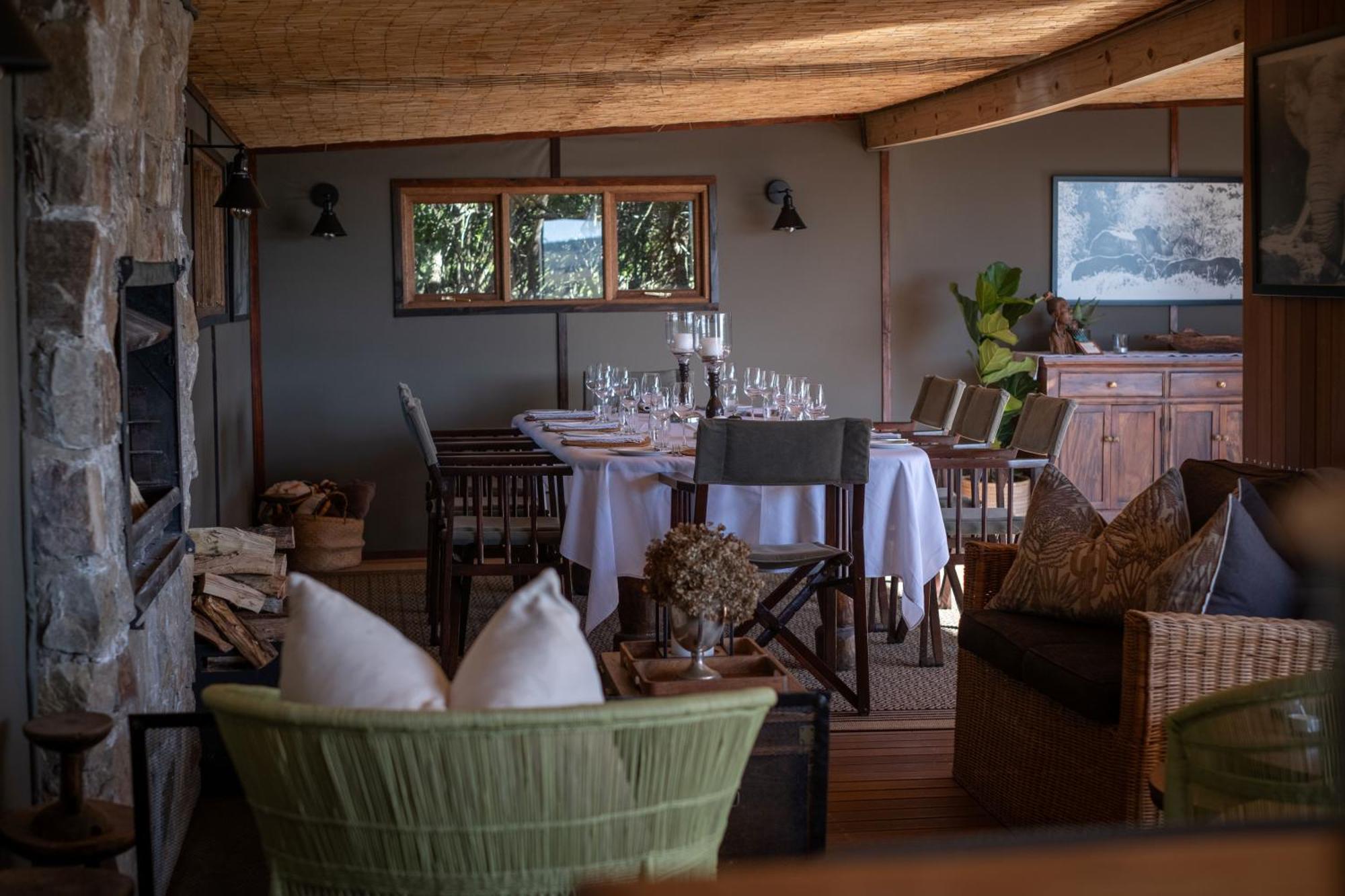 Hillsnek Safari Camp - Amakhala Vadrezervátum Kültér fotó